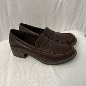 Eastland Shoes Womens 11 Chunky Block Heel Brown Leather Penny Loafer Holly Y2K